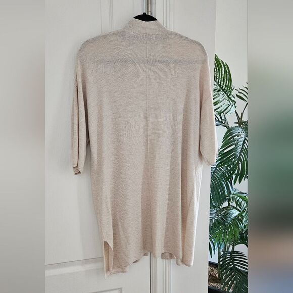 Reserved Cream Women's Cardigan - Picture 4 of 4